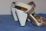 Escarpins STRABOSKI  Cuir beige et marron à talons T 37 TBE