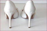 PURA LOPEZ Escarpins Toile Satinée Blanc Cassé T 35 TBE