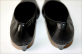 A PETITS POINTS Escarpins Tout Cuir Noir T 36 TBE