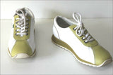 KICKERS Baskets Cuir Bicolore Blanc et Vert Amande T 37 TBE