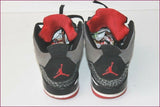 NIKE JORDAN Baskets MARS 580604-004 Année 2013 T 4 US / 36.5 EUR TBE