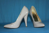 Escarpins CHARLOTTE RUSSE Cuir Synthétique  Beige T 37 BE