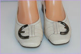 Escarpins JB MARTIN Cuir Blanc Cassé T 35 TBE