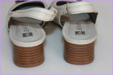 Escarpins JB MARTIN Cuir Blanc Cassé T 35 TBE