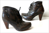 ATRAI Boots à Lacets Cuir Semi Rigide Clouté Marron Foncé T 37 TBE