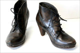 ATRAI Boots à Lacets Cuir Semi Rigide Clouté Marron Foncé T 37 TBE
