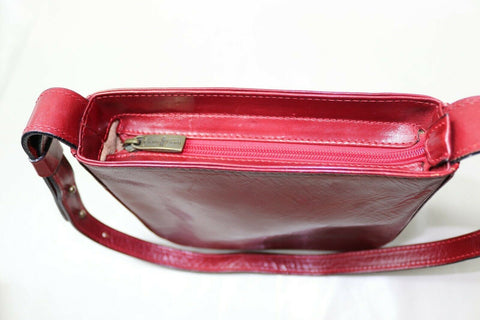 Sac Shopping Clouté Gianni Conti Cuir Vintage - Style Rebelle Couleurs Sac Shopping Clouté Gianni Conti Cuir Vintage - Style Rebelle Couleurs