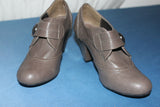 O'moda Escarpins Simili cuir Taupe T 37 TBE