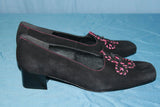 Escarpins LIGELLA  Daim Noir motif fleur noire et rose T 37 BE