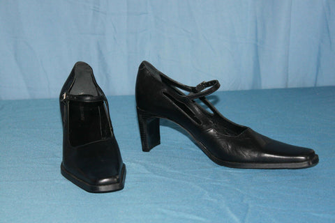 Escarpins LAURENT DAVID cuir Pieds fins talons carrés T 37 BE