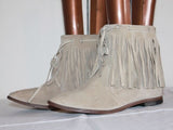 JANET & JANET  Boots Tout cuir beige à Franges T 36 TBE