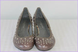 Escarpins LANCASTER Paris Cuir Taupe Clouté T 37 Etat Neuf