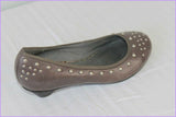 Escarpins LANCASTER Paris Cuir Taupe Clouté T 37 Etat Neuf