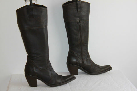 Bottes Pointues ANDREA BOSSI Cuir Marron Foncé T 40 BE