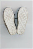 MY.E Baskets Montantes Fourrure Synthétique Zébrée T 36 TTBE