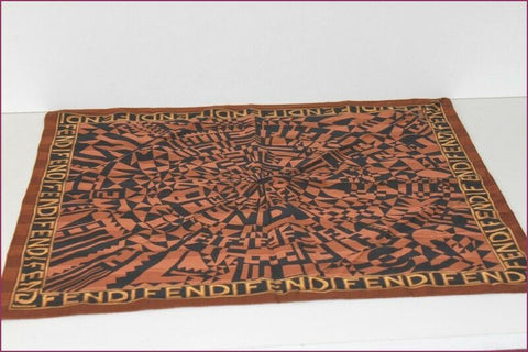 FENDI Foulard Carré 57x57 cm Imprimé Vintage CERTIFICAT TBE