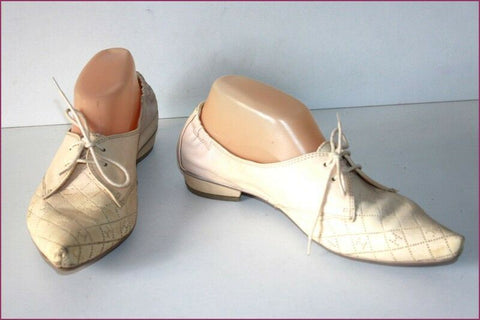 HISPANITAS Escarpins Pointus Cuir Ajouré Vanille T 39 TBE