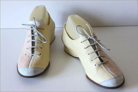 LA TETE DANS LES ETOILE Derby à Lacets Tout Cuir Pastel T 37.5 TBE