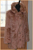 Veste Fourrure FRYLANE Teintée Reflets Rose Clair  T 40 BE